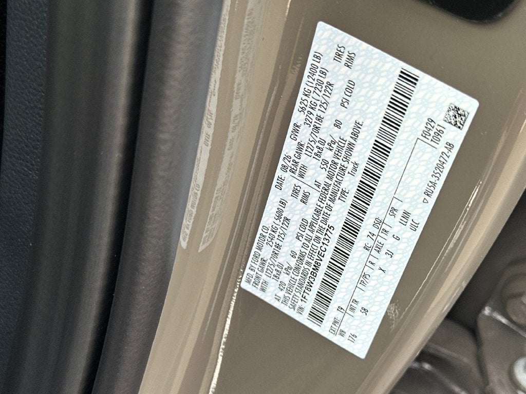 2027 Ford F-350SD Lariat
