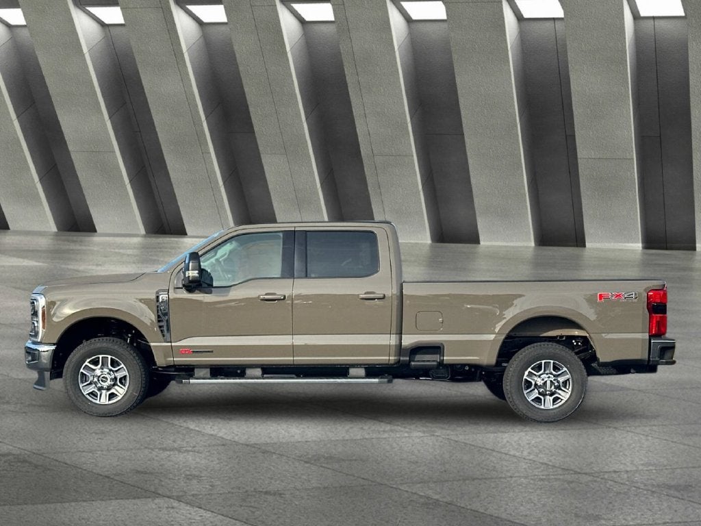 2027 Ford F-350SD Lariat