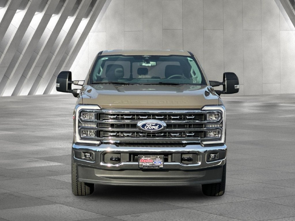 2027 Ford F-350SD Lariat