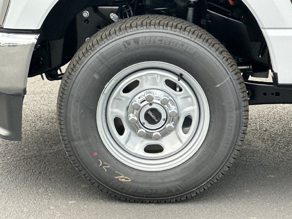 2027 Ford F-350SD XL