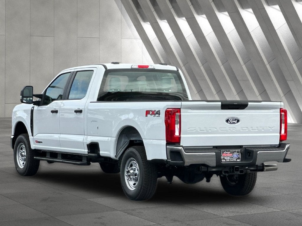 2027 Ford F-350SD XL