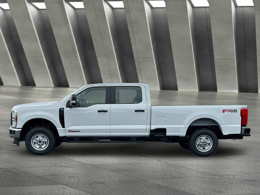 2027 Ford F-350SD XL