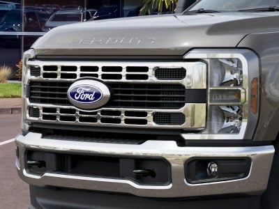 2027 Ford F-350SD XLT