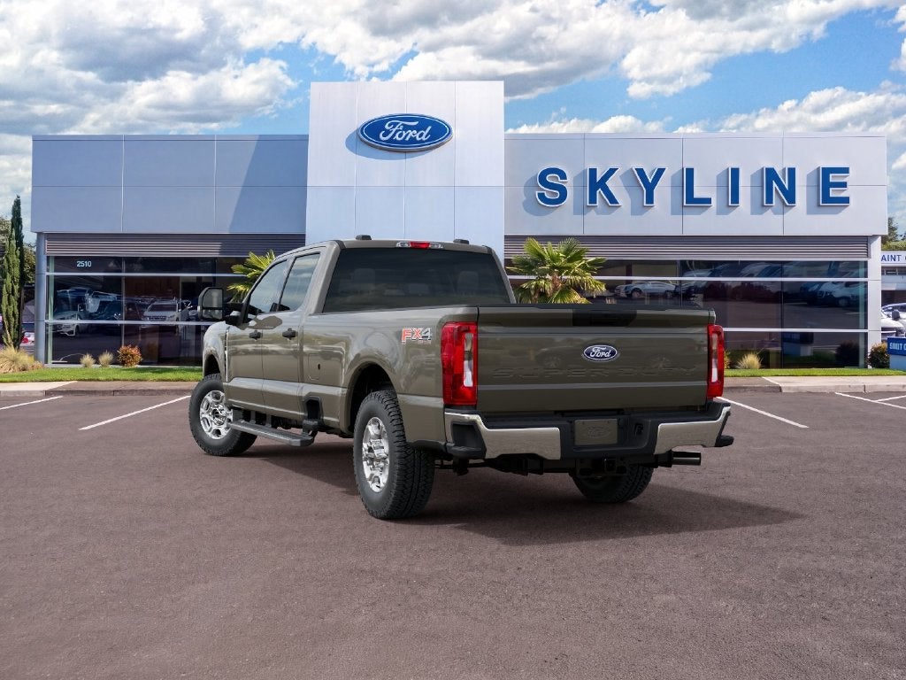 2027 Ford F-350SD XLT