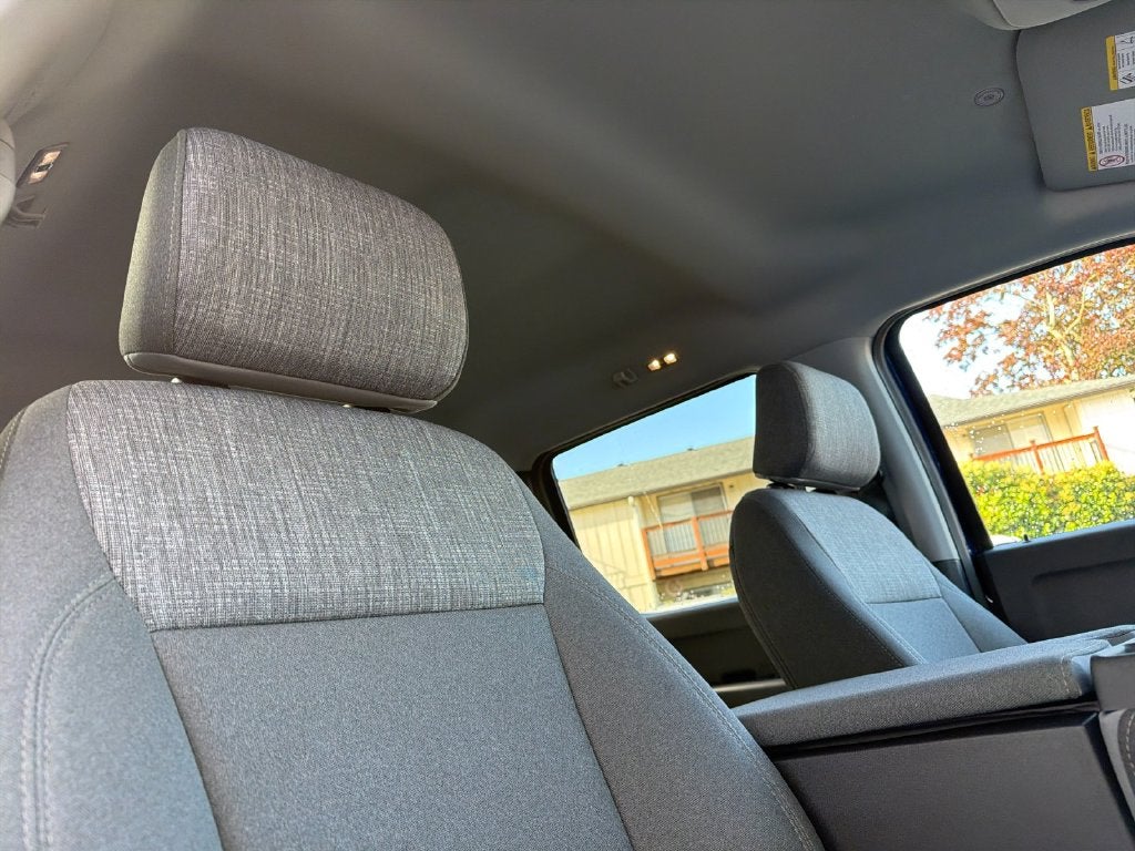 2027 Ford F-350SD XLT