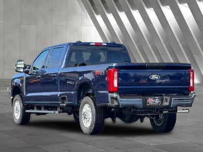 2027 Ford F-350SD XLT