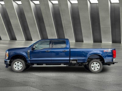 2027 Ford F-350SD XLT