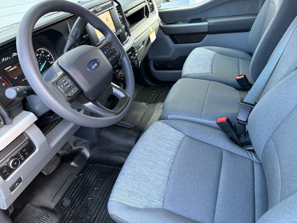2027 Ford F-350SD XLT
