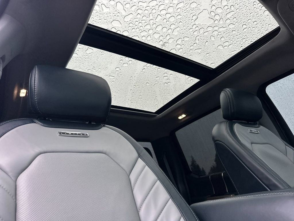 2022 Ford F-350SD Limited