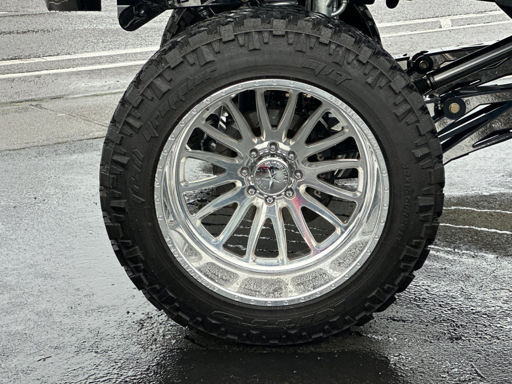 2022 Ford F-350SD Limited