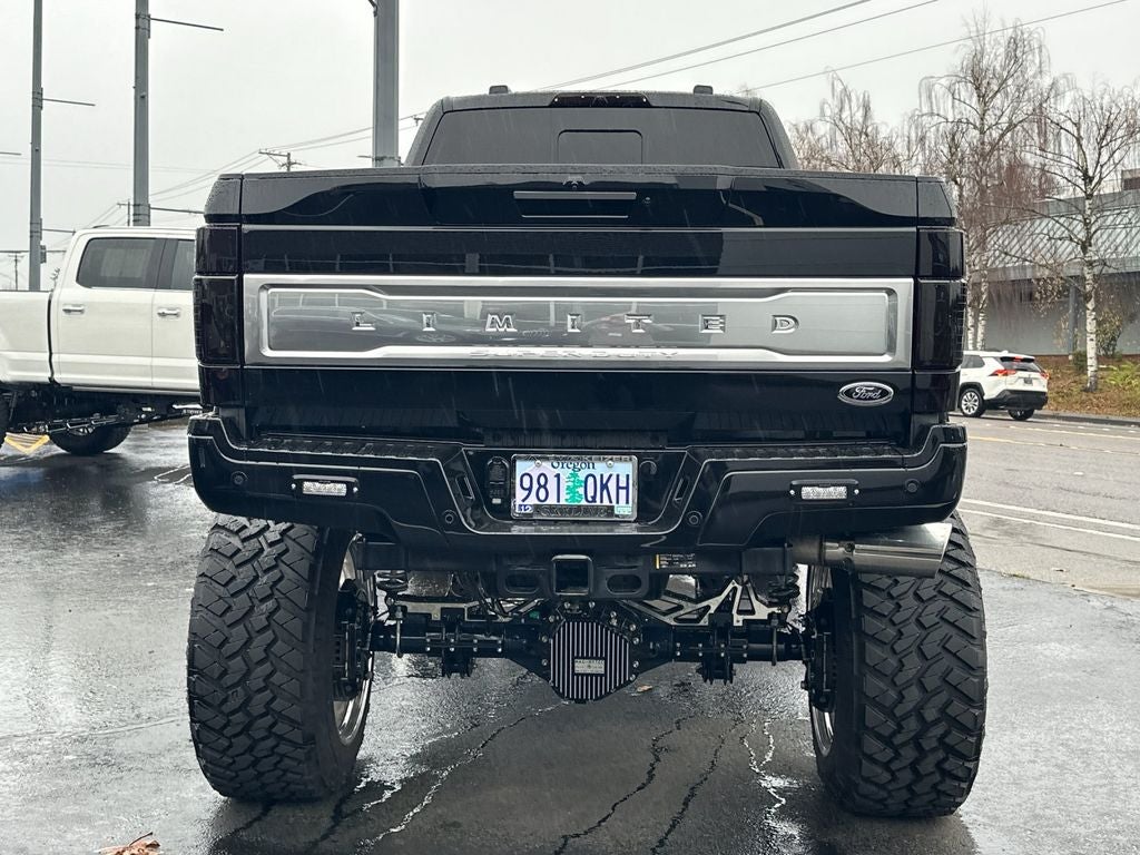 2022 Ford F-350SD Limited