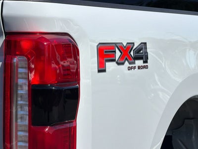 2026 Ford F-350SD Lariat