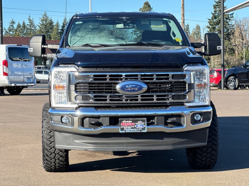 2023 Ford F-350SD XLT
