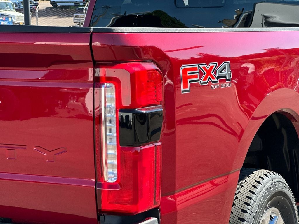 2026 Ford F-350SD Lariat