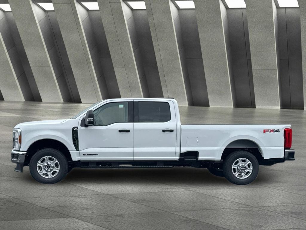 2026 Ford F-350SD XLT
