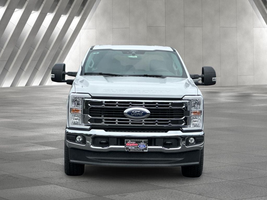 2026 Ford F-350SD XLT