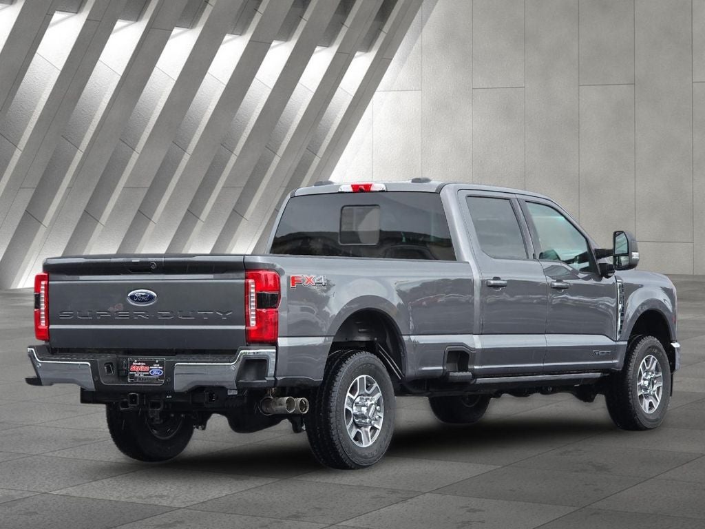 2025 Ford F-350SD Lariat
