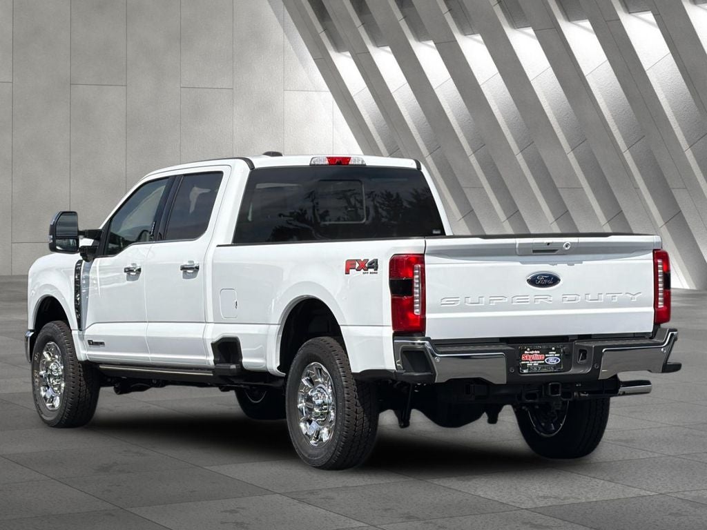 2026 Ford F-350SD Lariat