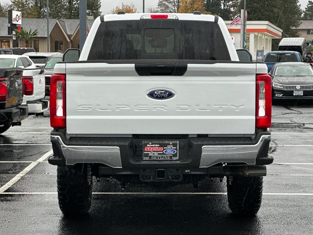 2026 Ford F-350SD XLT