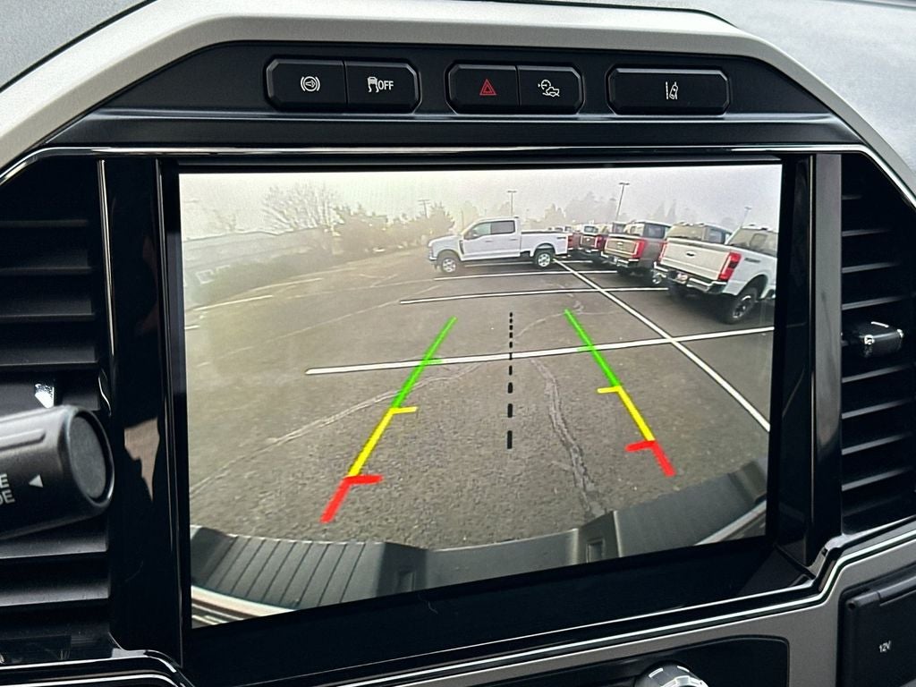 2022 Ford F-350SD Lariat