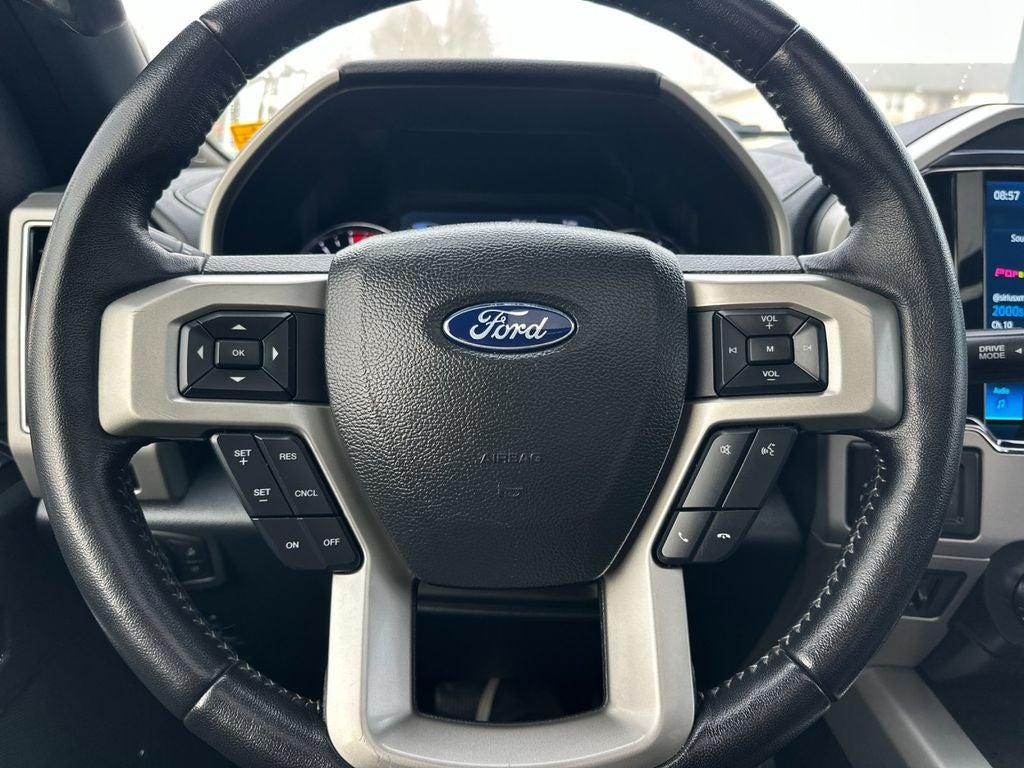 2022 Ford F-350SD Lariat