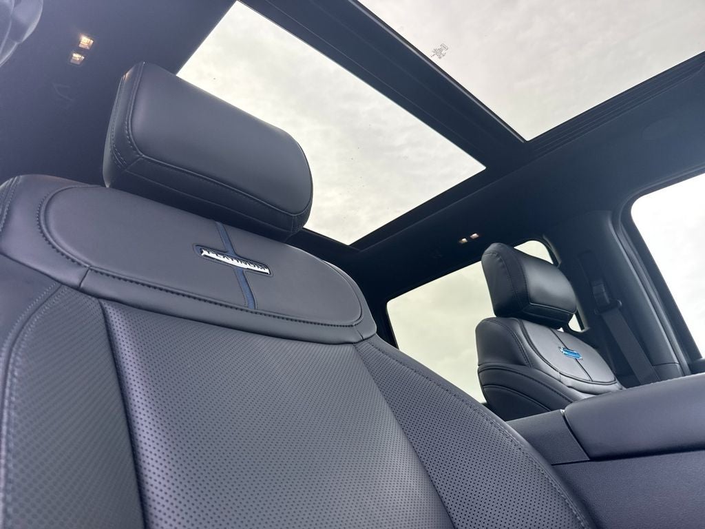 2026 Ford F-350SD Platinum