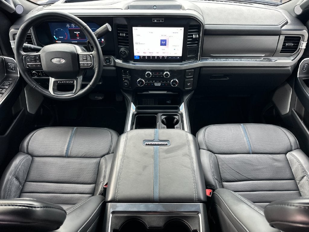 2025 Ford F-450SD Platinum DRW