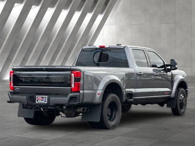 2025 Ford F-450SD Platinum DRW