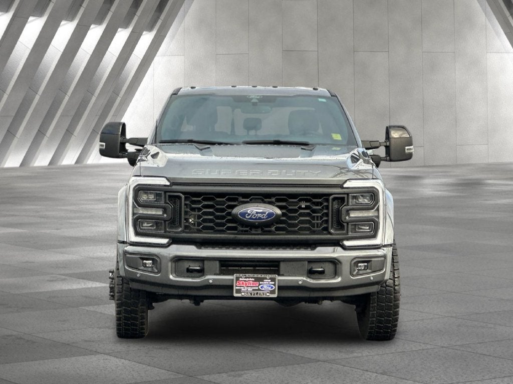 2025 Ford F-450SD Platinum DRW
