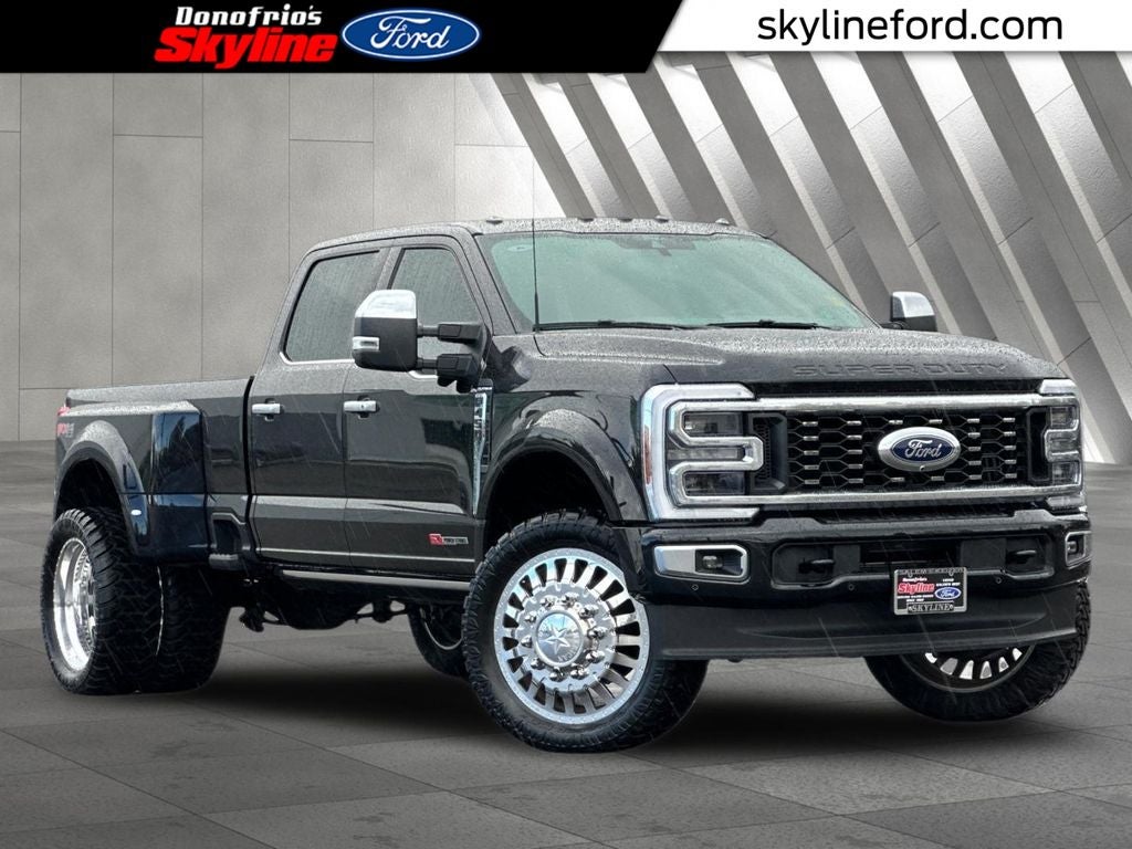 2025 Ford F-450SD Platinum DRW