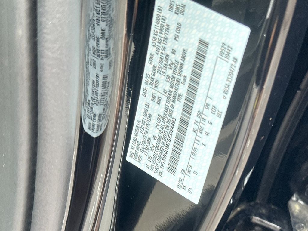 2025 Ford F-450SD Platinum DRW