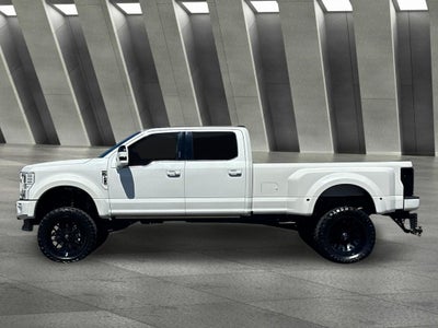 2022 Ford F-450SD Platinum DRW