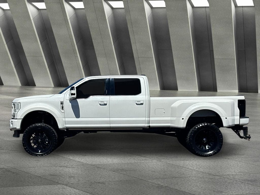 2022 Ford F-450SD Platinum DRW