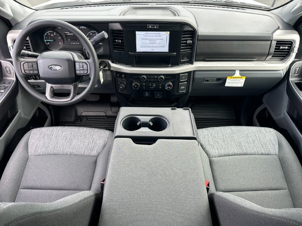 2027 Ford F-350SD XLT