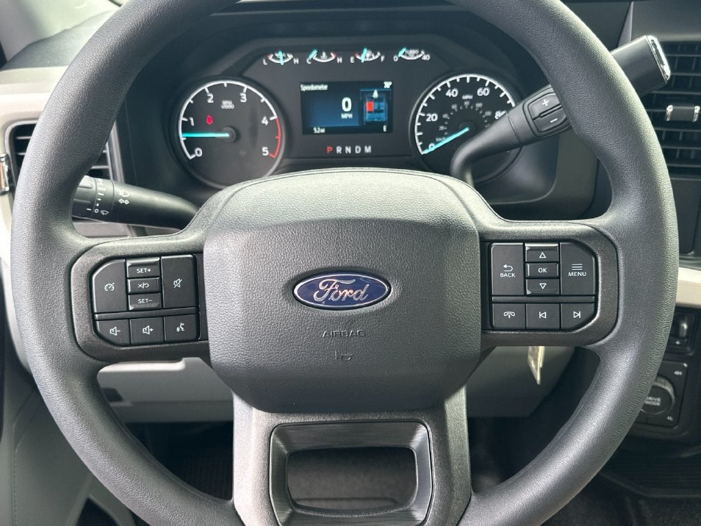2027 Ford F-350SD XLT