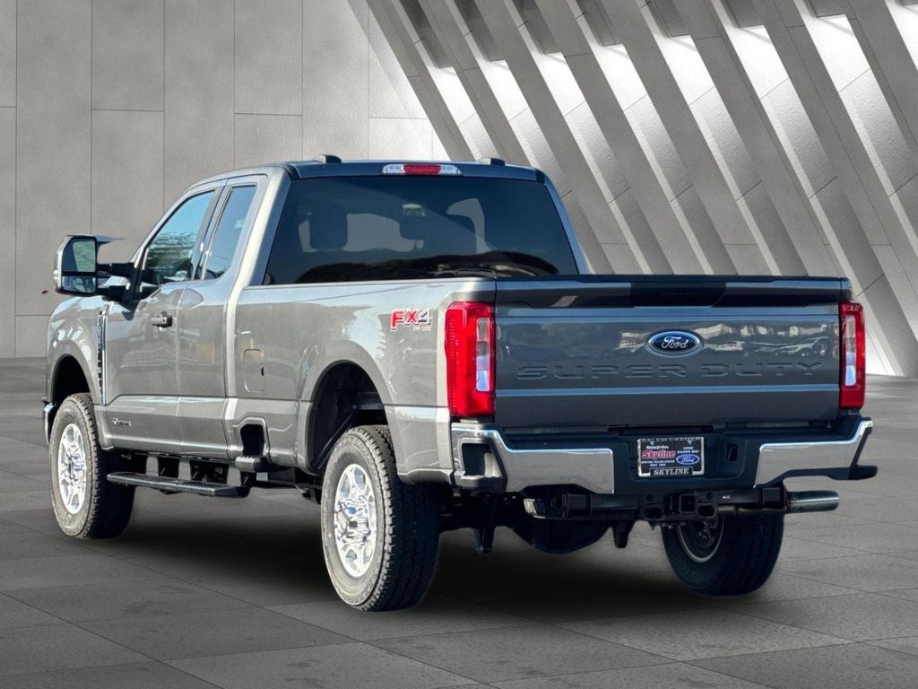 2026 Ford F-350SD XLT