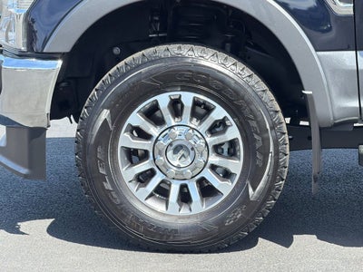 2022 Ford F-350SD Lariat