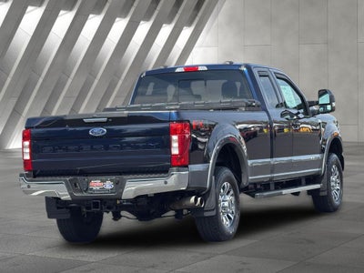 2022 Ford F-350SD Lariat