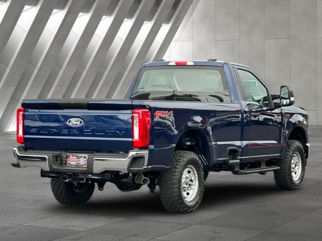 2027 Ford F-250SD XL