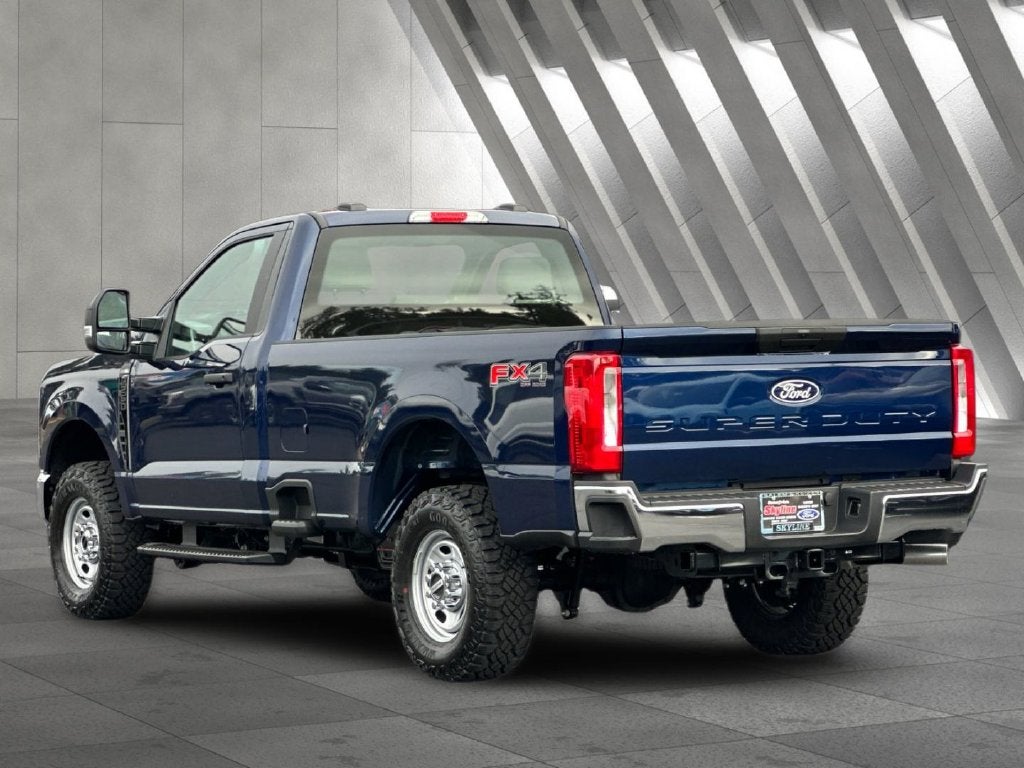 2027 Ford F-250SD XL