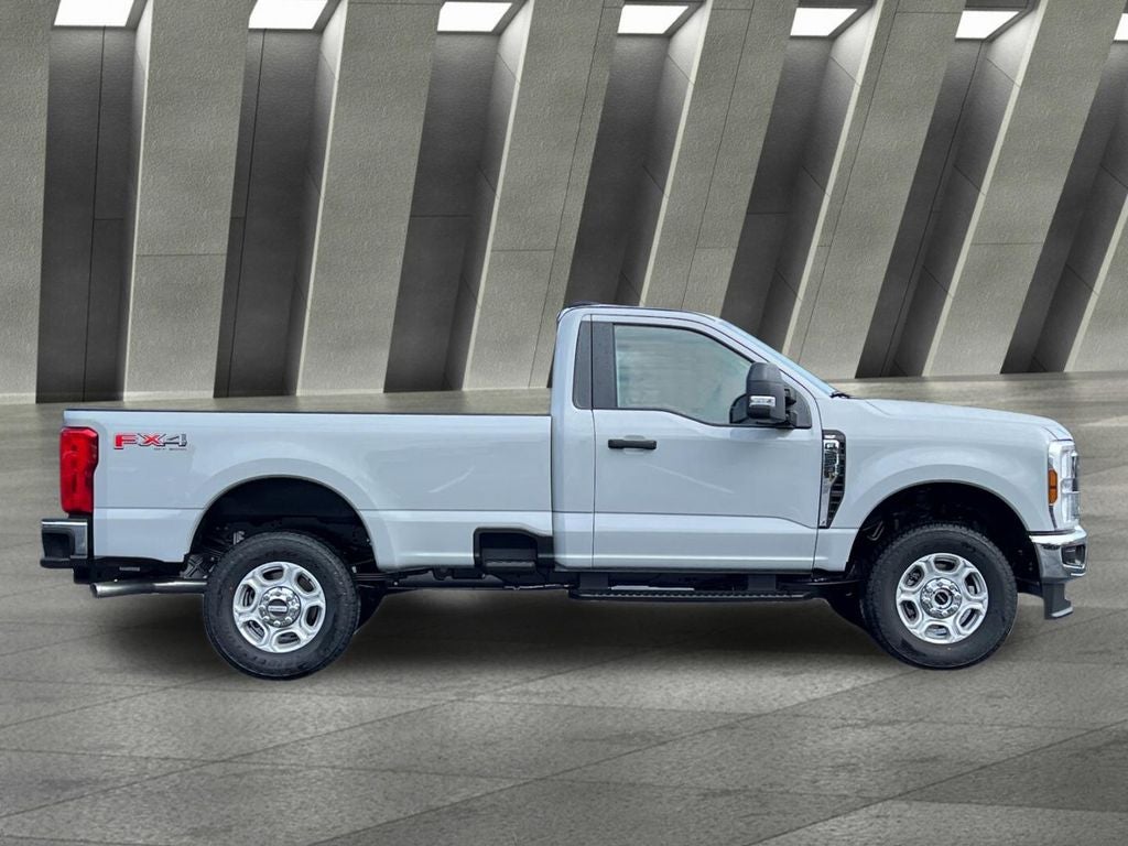 2025 Ford F-350SD XLT