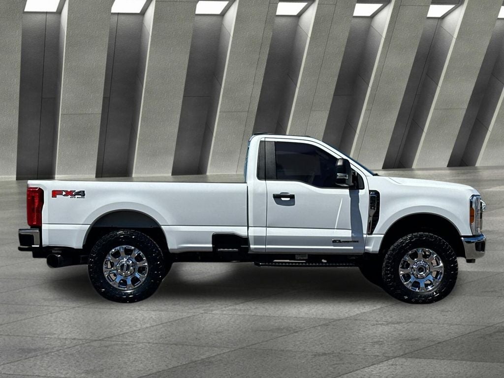 2023 Ford F-350SD XLT