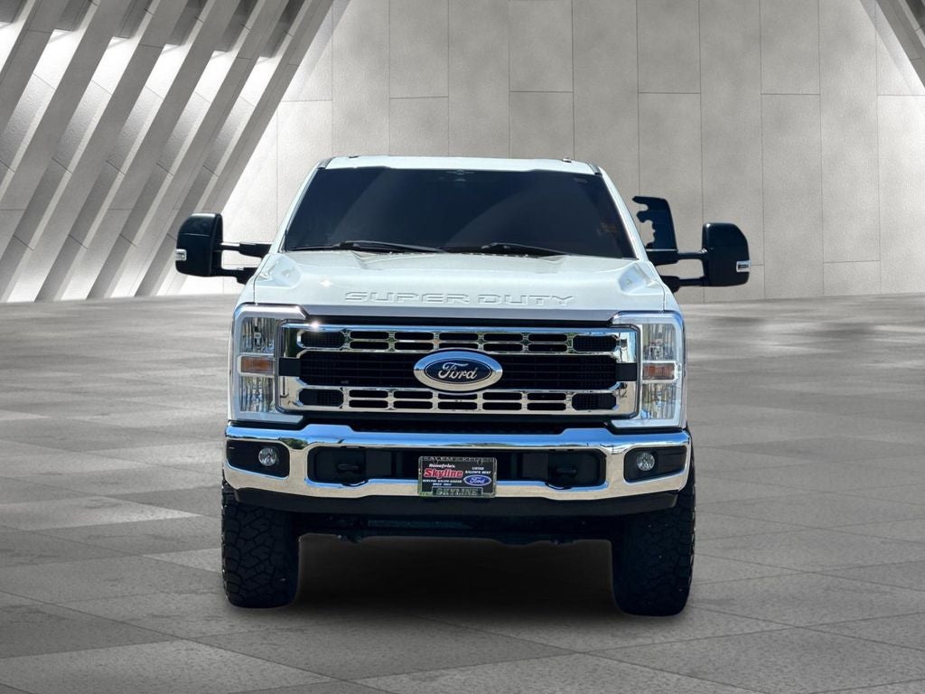 2023 Ford F-350SD XLT