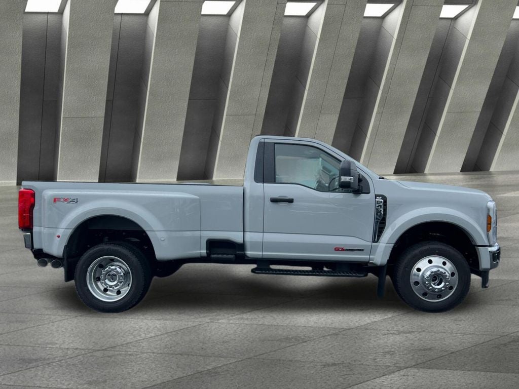 2026 Ford F-450SD XLT DRW