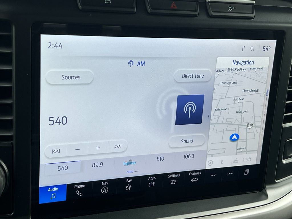 2024 Ford F-150 Lightning XLT