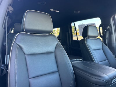 2025 GMC Yukon XL Elevation