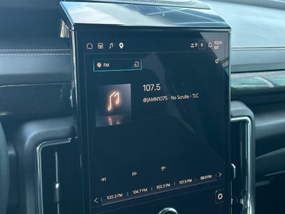 2025 GMC Yukon XL Elevation
