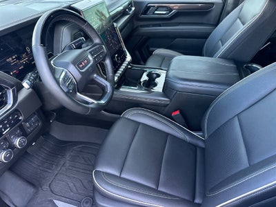 2025 GMC Yukon XL Elevation