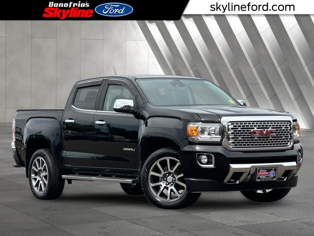 2018 GMC Canyon 4WD Denali Crew Cab Short Box's photo