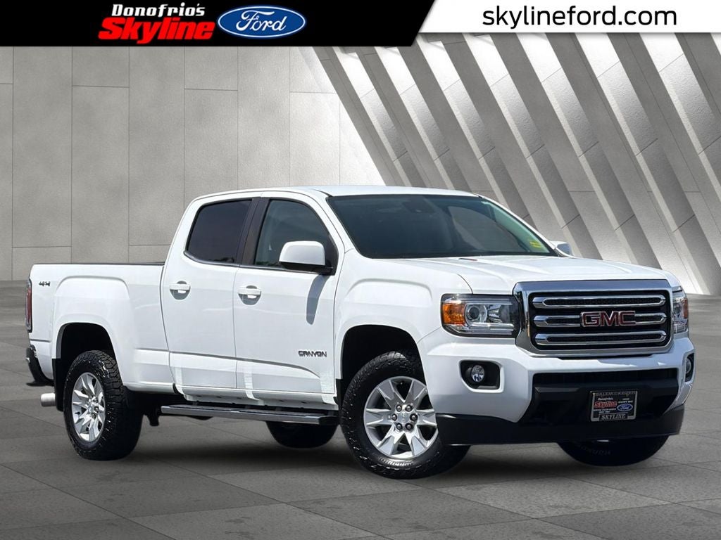 2018 GMC Canyon 4WD SLE Crew Cab Long Box's photo